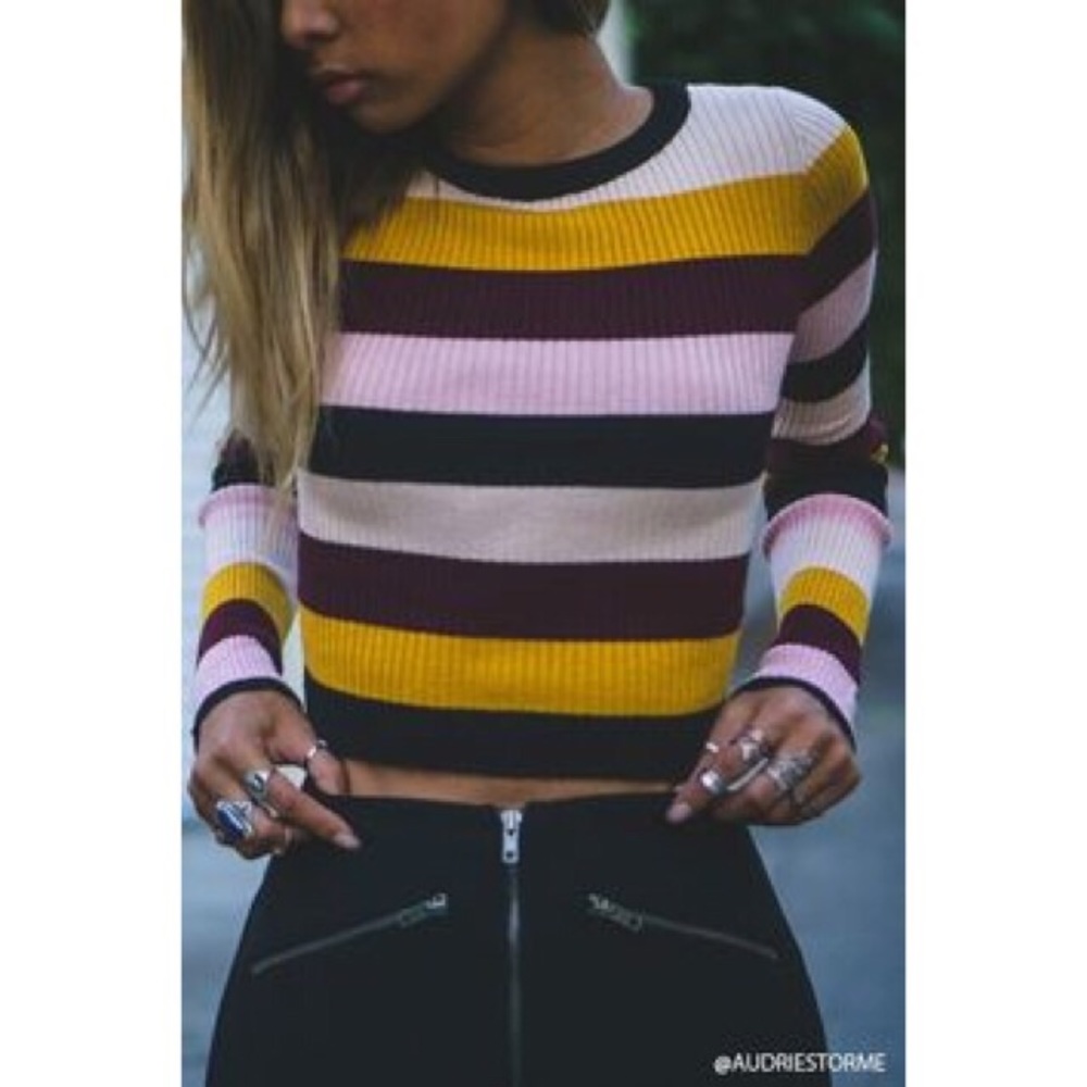 FLASH SALE🚨Forever21 Sweater—NEVER WORN
